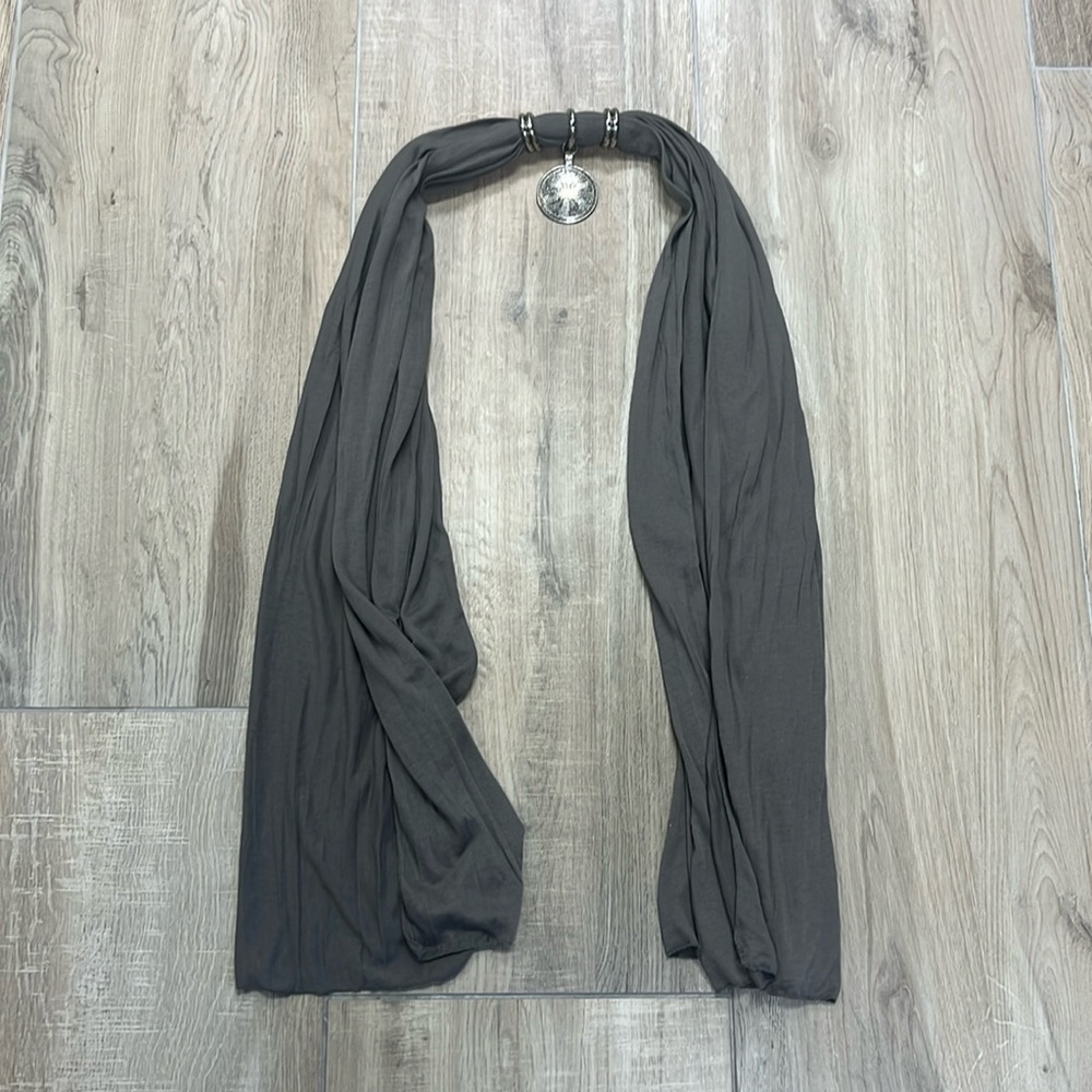 SCARF NECKLACE